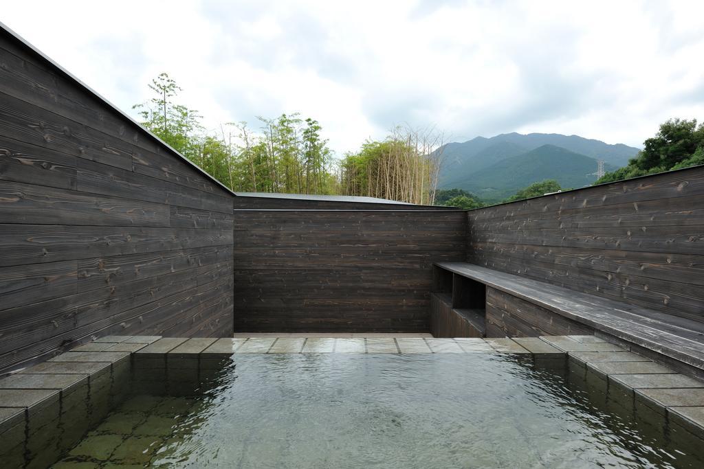 Aqua Ignis Ryokan Komono Exterior photo